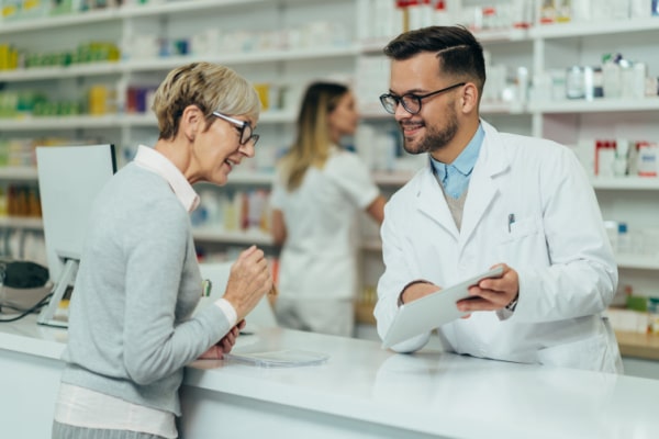 Lire la suite à propos de l’article Angine ? Pensez pharmacie !