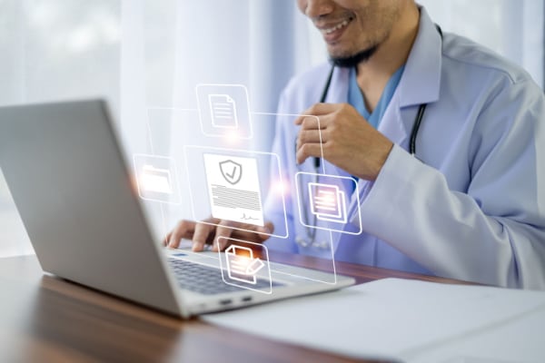 Lire la suite à propos de l’article Dossier patient informatisé : un accès trop simple aux données de santé ?