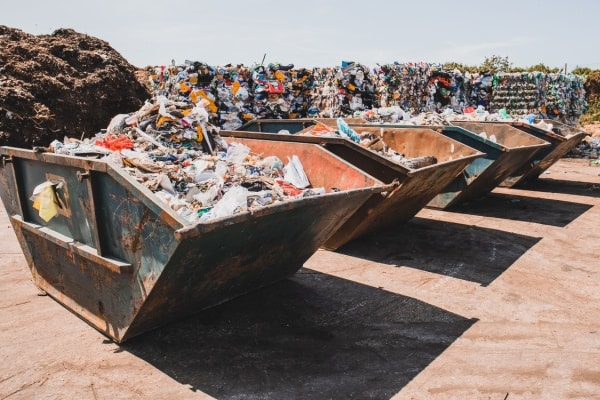 You are currently viewing Économie circulaire : fin de priorité pour les déchets recyclés ?