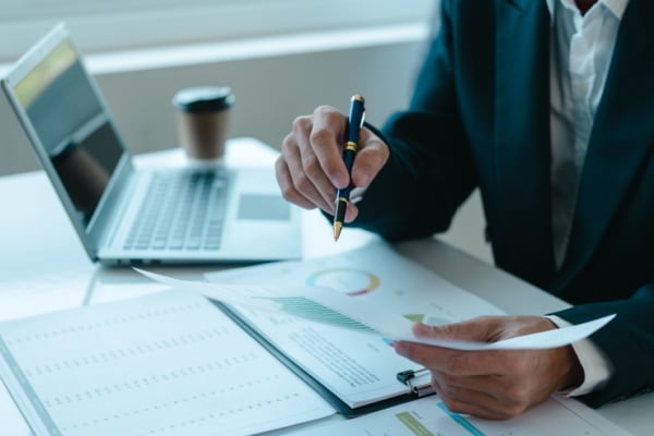 You are currently viewing Rapport des multinationales relatif aux impôts sur les bénéfices : tic, tac, tic, tac…