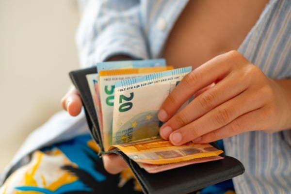 You are currently viewing SMIC : une revalorisation dès le 1er novembre 2024