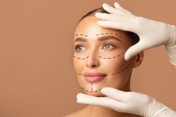 Lire la suite à propos de l’article Chirurgie esthétique : une piqûre de rappel… et de TVA ?