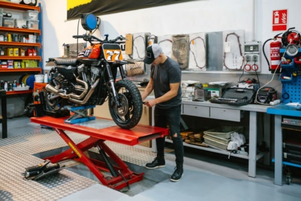 Lire la suite à propos de l’article Centre de contrôle technique : nouvelles précisions pour les 2 et 3 roues !