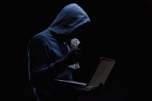 Lire la suite à propos de l’article Fraude au RIB ou à l’IBAN : la banque est-elle responsable ?