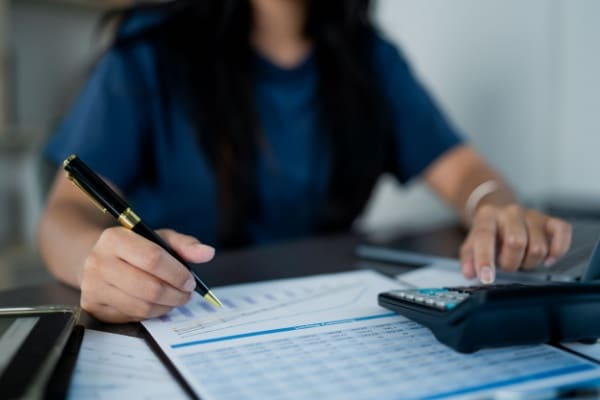 Lire la suite à propos de l’article Exonérations fiscales dans les QPV et les ZFU-TE : on joue les prolongations… avec précisions !