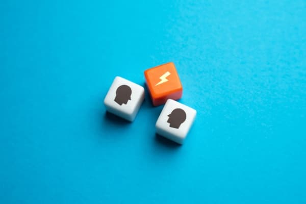 You are currently viewing C’est l’histoire d’un employeur et d’un salarié qui envisage d’exercer son droit de retrait… à son retour de congés…