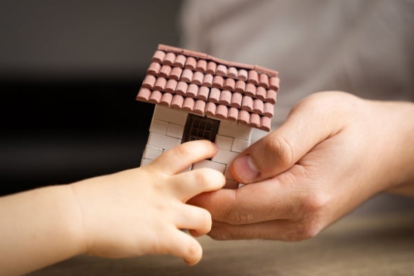 Lire la suite à propos de l’article C’est l’histoire d’une petite-fille qui hérite de la holding de sa grand-mère…