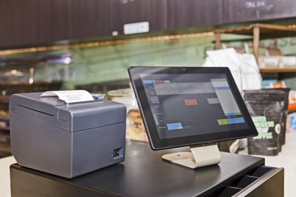 Lire la suite à propos de l’article Logiciels de caisse auto-certifiés : validés ?