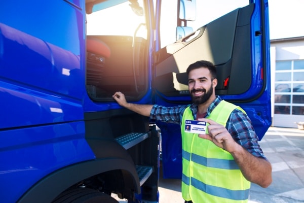 Lire la suite à propos de l’article Transport routier : du nouveau pour les inspecteurs du permis de conduire