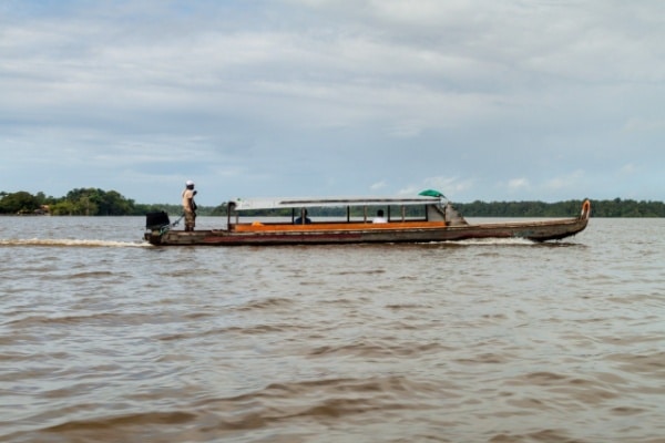 Lire la suite à propos de l’article Guyane : une aide pour le transport en pirogue