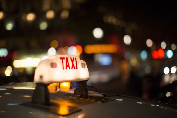 Lire la suite à propos de l’article Taxi : une avance possible sur le remboursement partiel d’accise sur le carburant